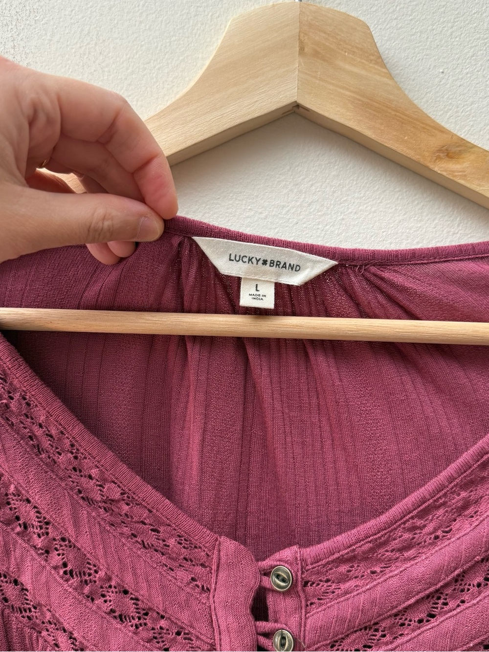 Lucky Brand Violet Quartz Lace Yoke Henley Peasant Top - Picture 4 of 9